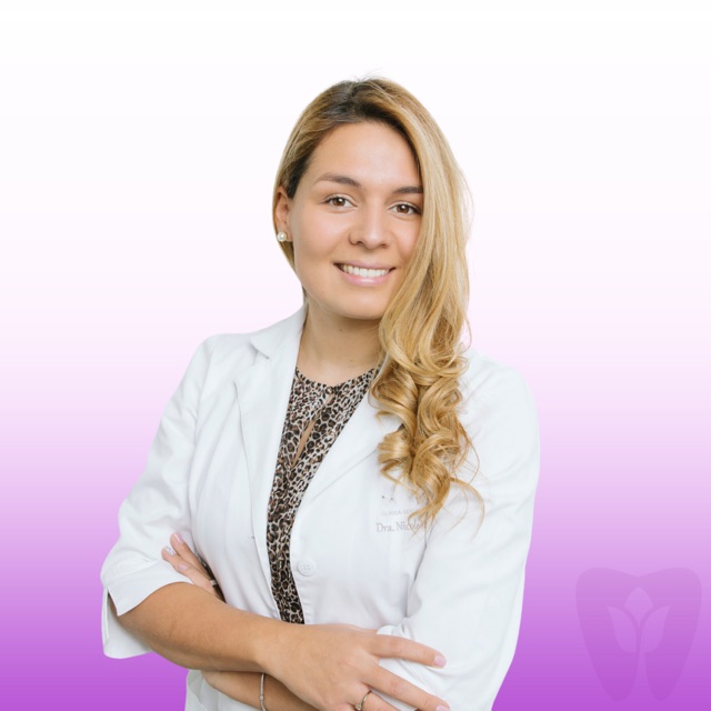 Dra. Nicole Morales